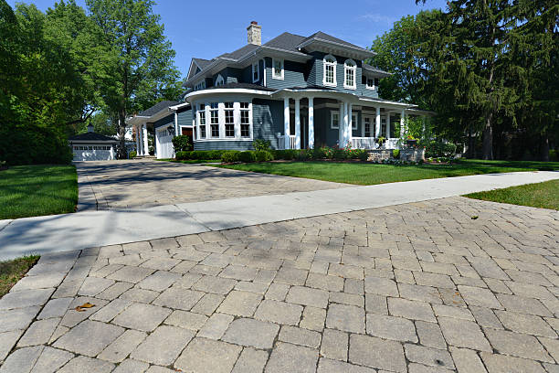 Best Driveway Paving Contractor  in Lagunitas Forest Knolls, CA